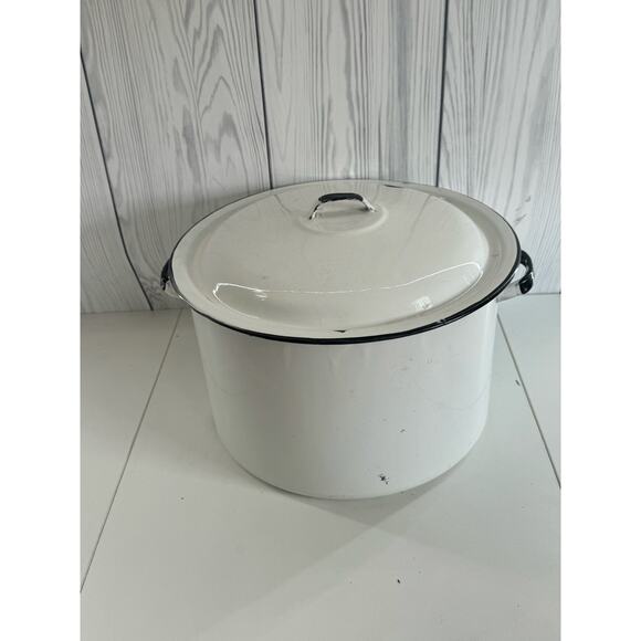 Vintage Large ENAMELWARE Stock Pot White Black Trim w/Lid Farmhouse Canning r1 - Picture 1 of 10